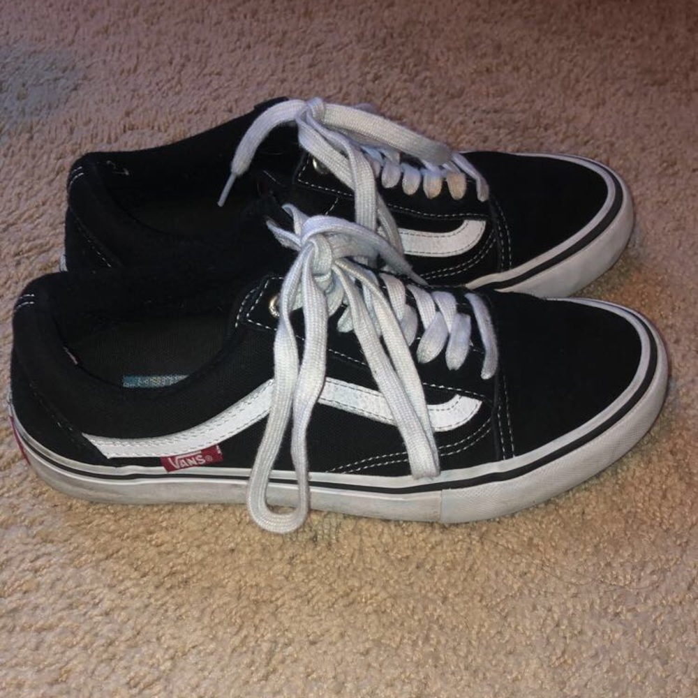 My kid doesn’t fit these shoes anymore.